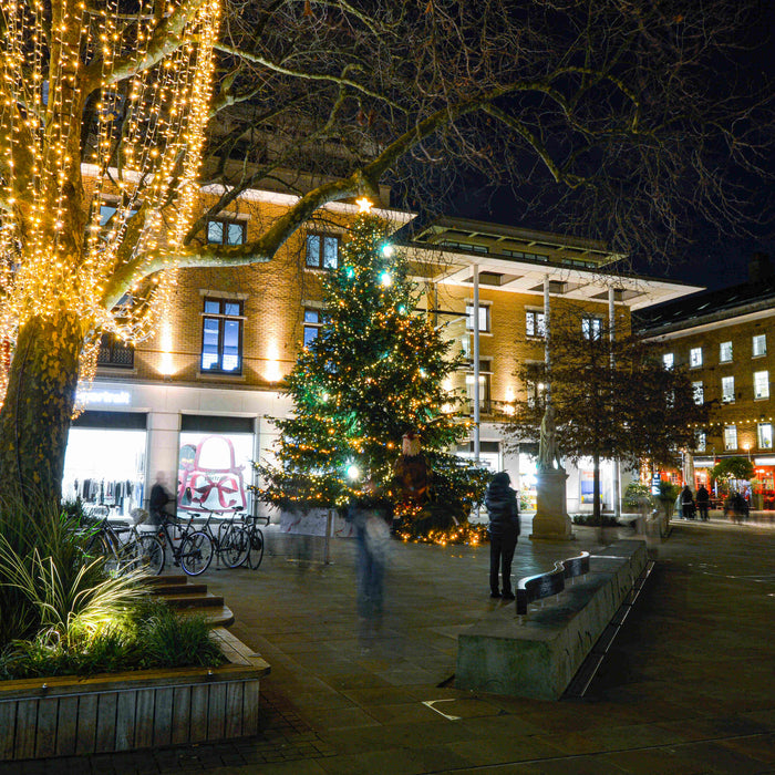 Early Planning for High Street Christmas Displays: Why You Should Start Now