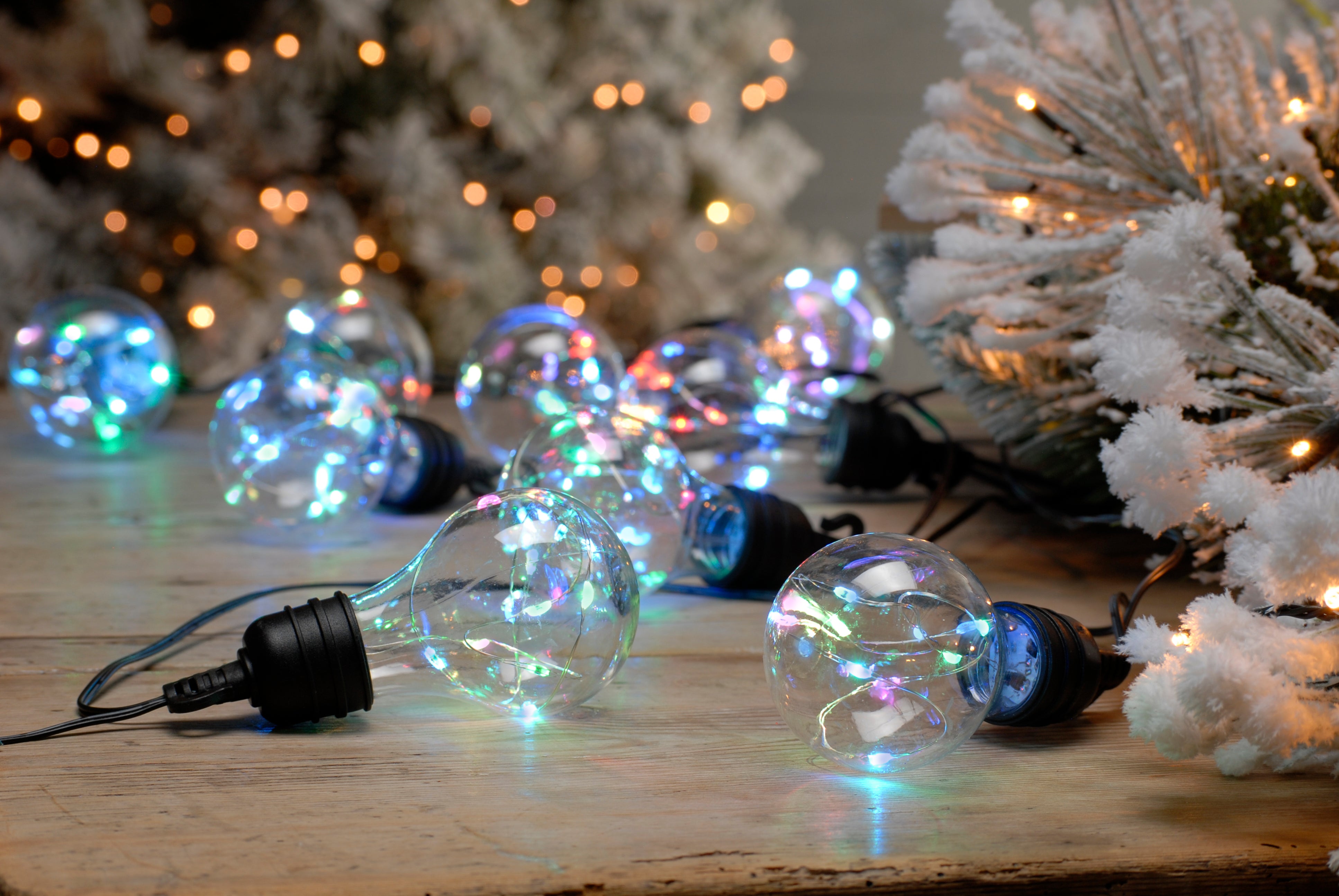 10 Twinkling Multicolour Bulb String Lights | Pines and Needles